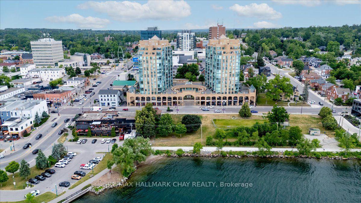 407 - 140 Dunlop Street E, Barrie, ON, exterior