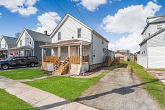 160 Fares Street, Port Colborne, ON, exterior