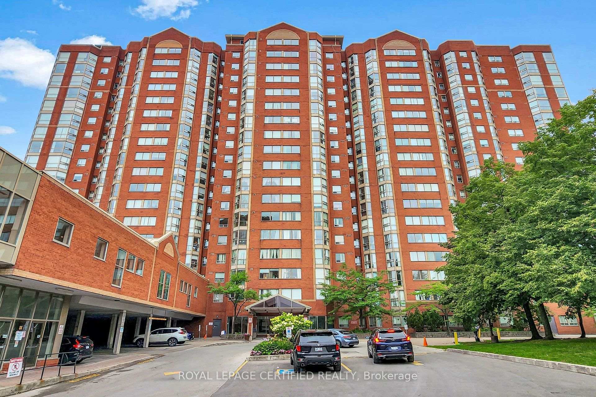 201 - 2460 Eglinton Avenue E, Toronto E08, ON, exterior