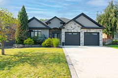 21 Belmont Avenue, Tillsonburg, ON, exterior
