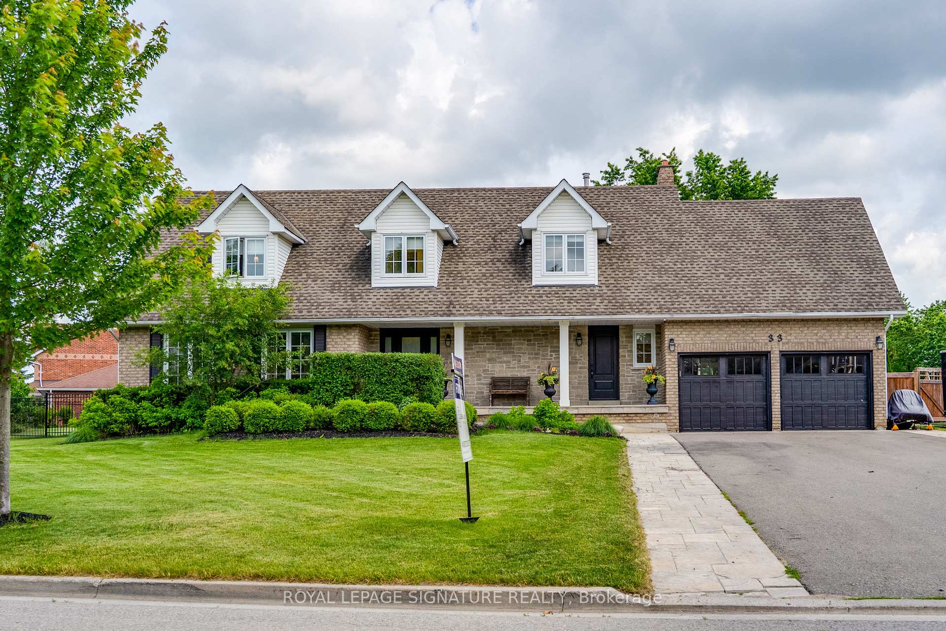 33 Campbell Drive, Uxbridge, ON, exterior