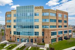 525 - 2525 Old Bronte Road, Oakville, ON, exterior