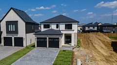 1378 Shields Place, London North, ON, exterior