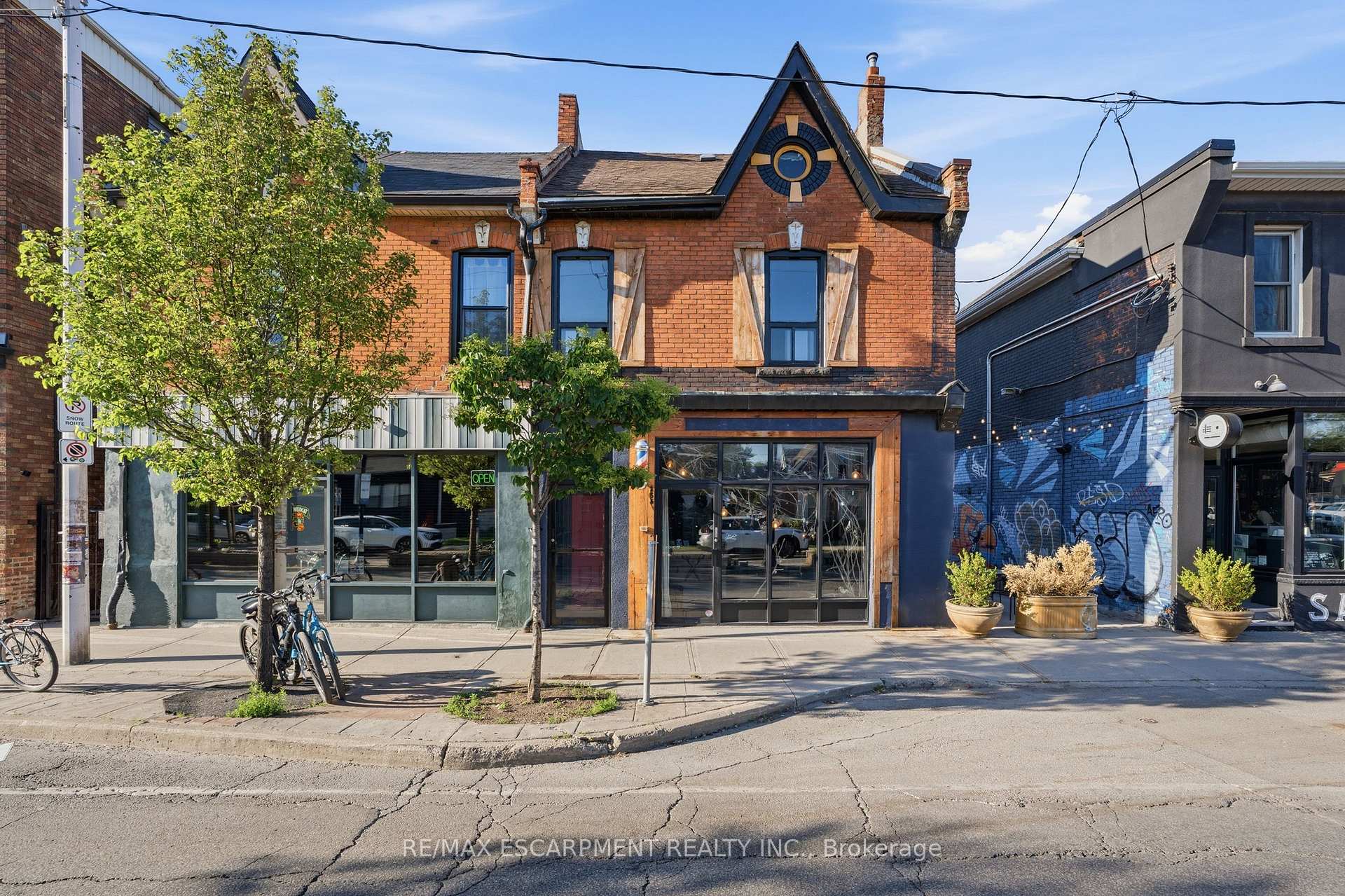 355 BARTON Street E, Hamilton, ON, exterior