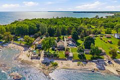 11423 Morgans Point Road, Wainfleet, ON, exterior