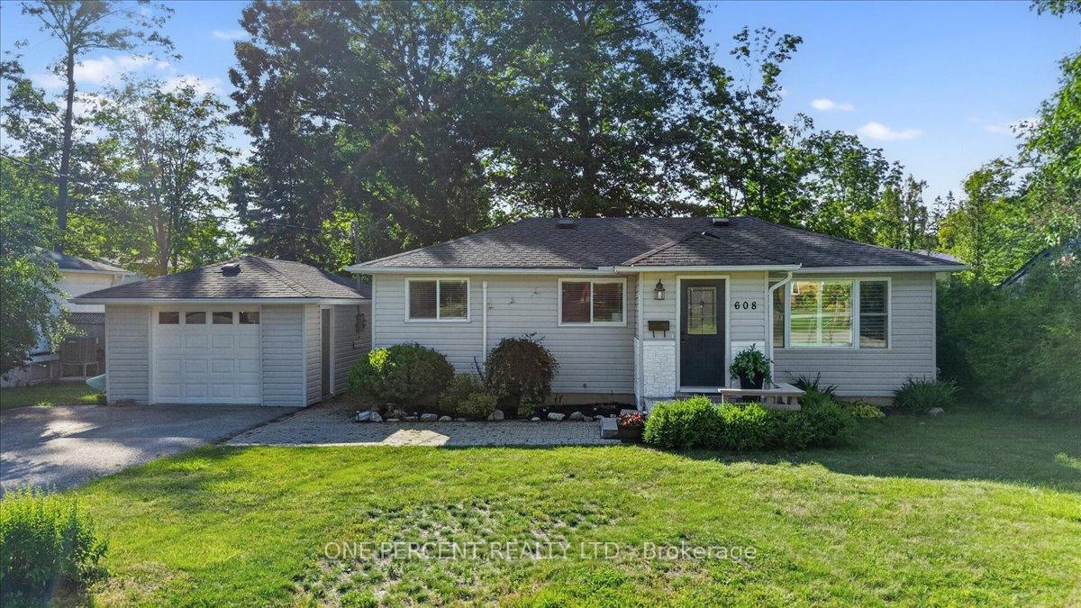 608 BROADVIEW Avenue, Orillia, ON, exterior