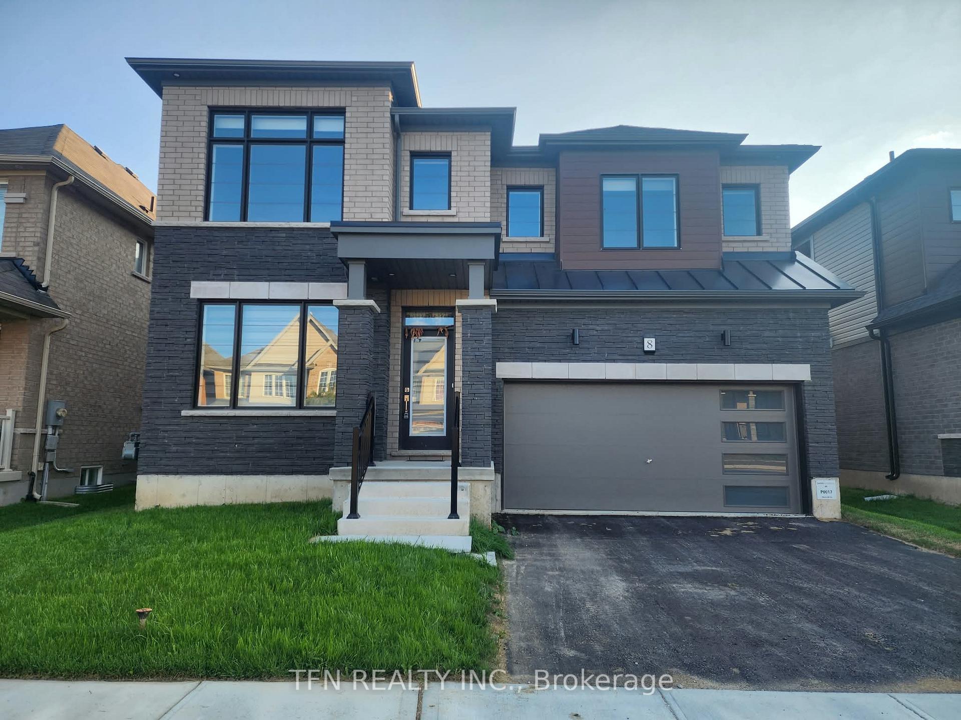 8 Wilmot Road, Brantford, ON, exterior