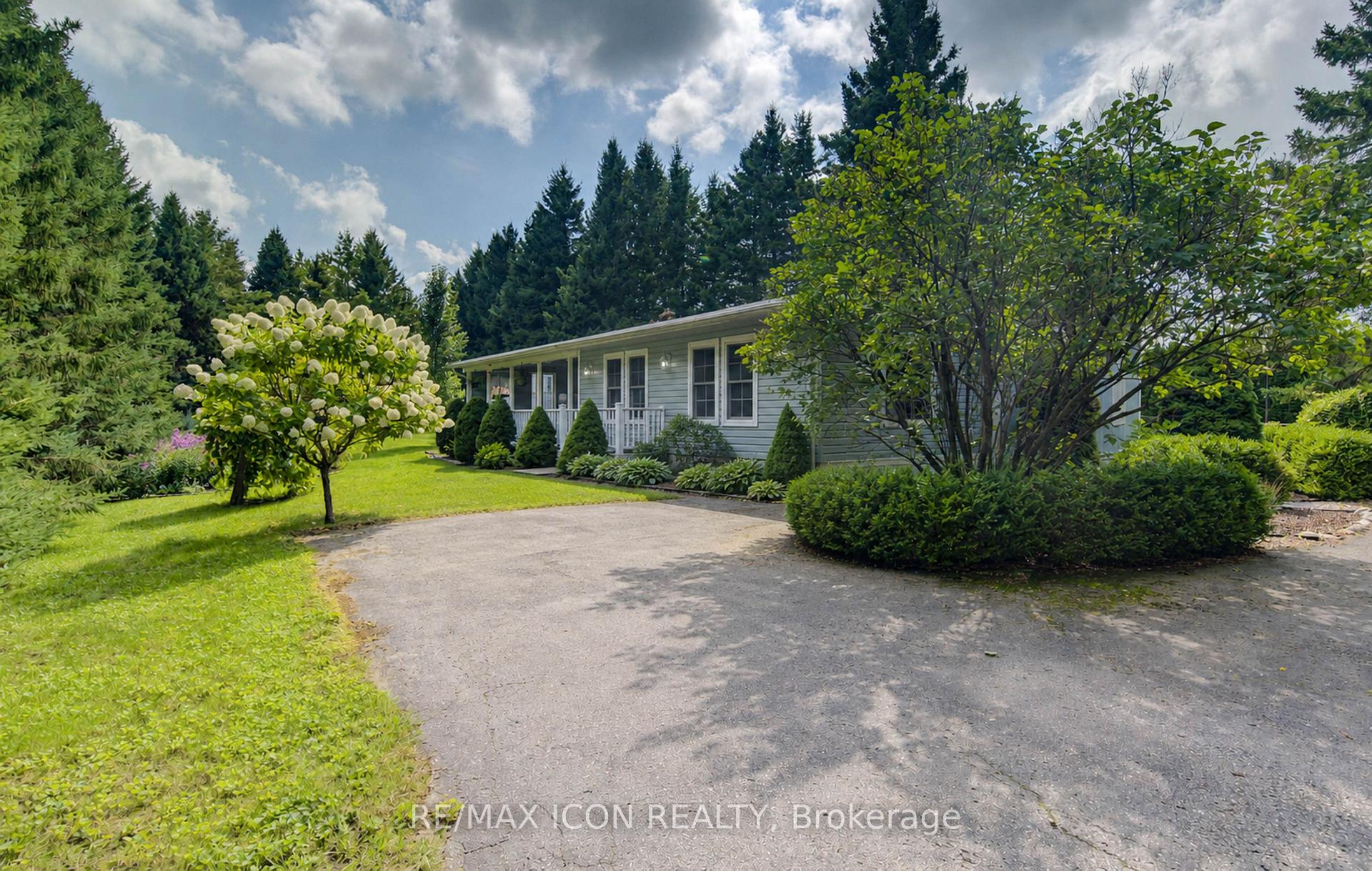 30 Grand Vista Crescent, Wellington North, ON, exterior