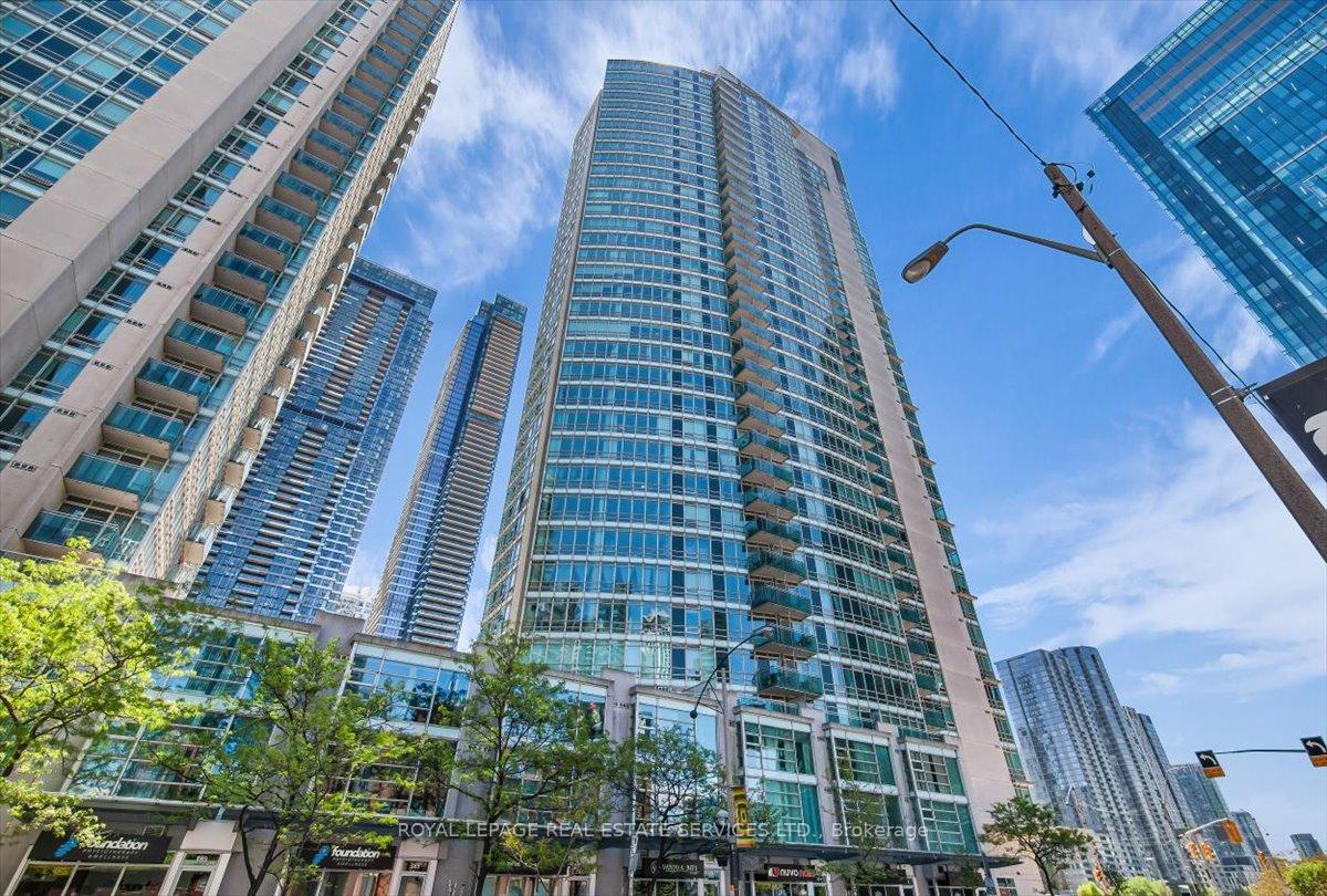 911 - 397 Front Street W, Toronto C01, ON, exterior