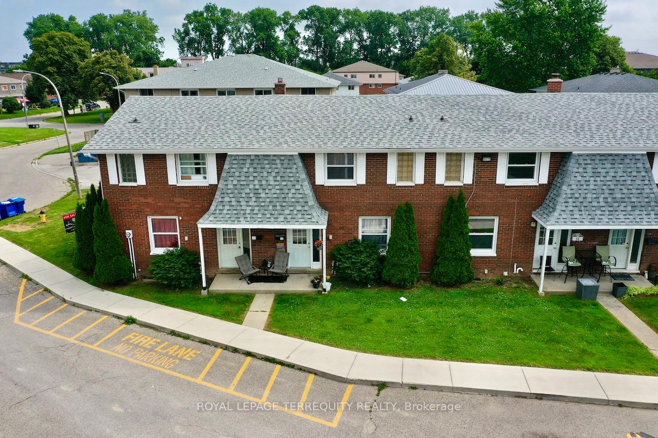 12 Orchard Place, Chatham-Kent, ON, exterior