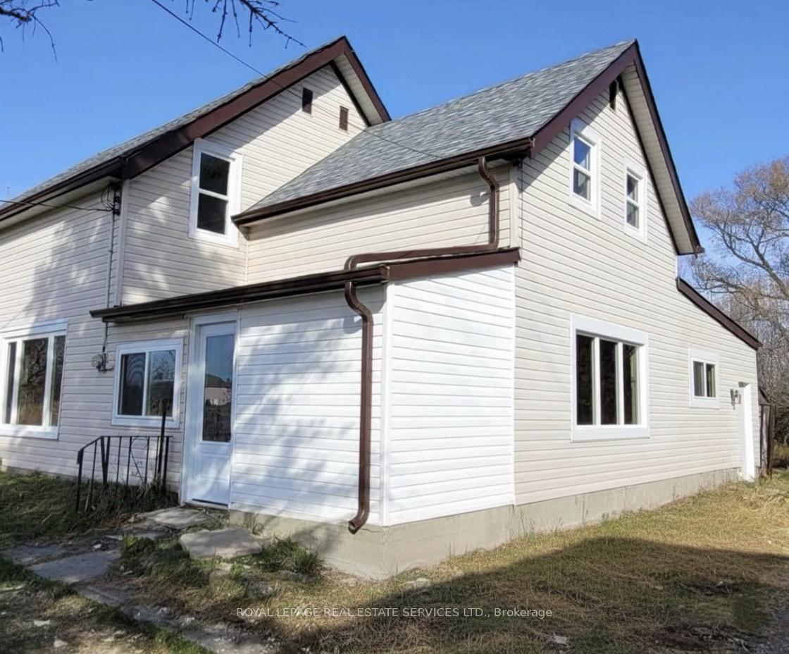 21062 Loyalist Parkway, Prince Edward County, ON, exterior