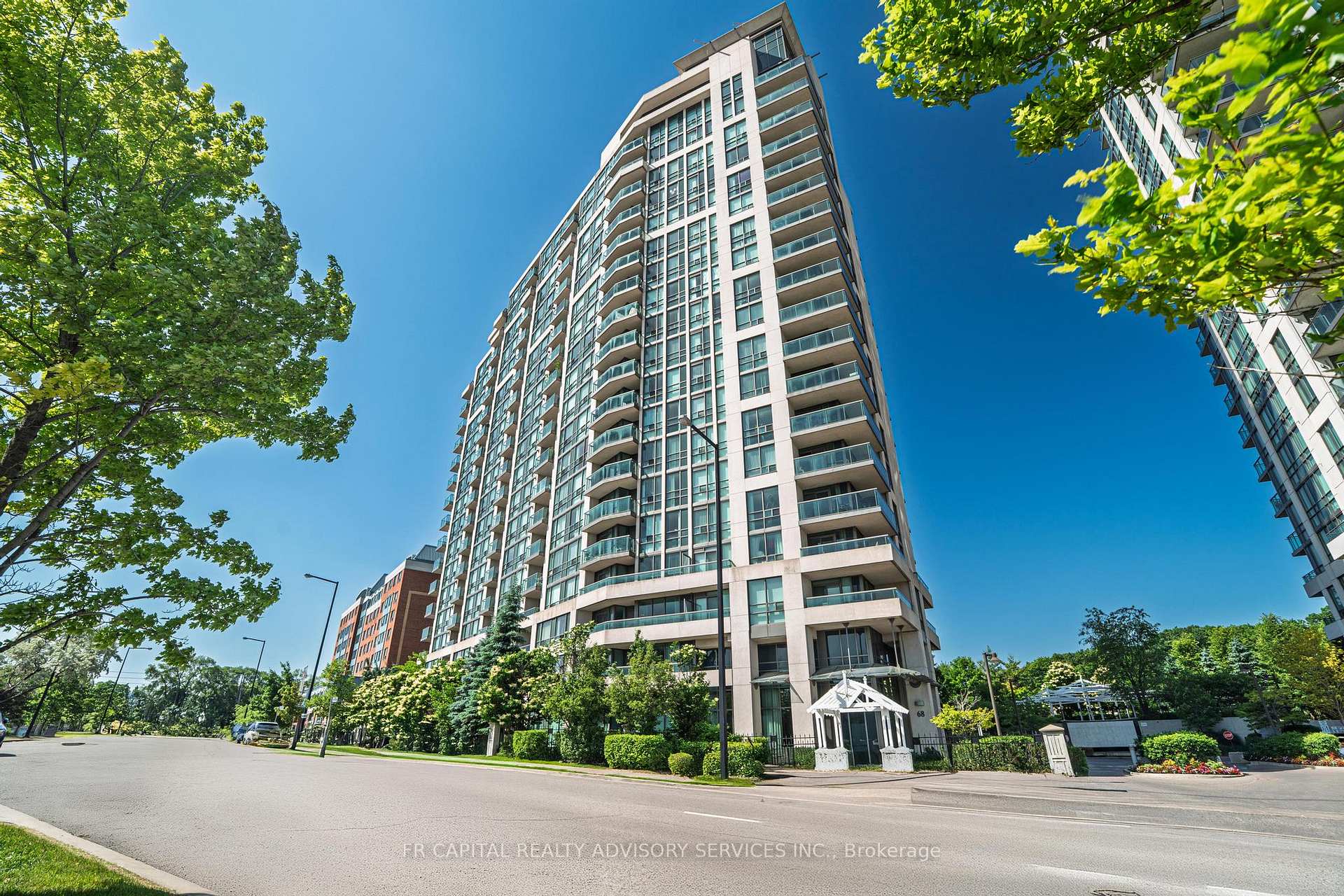 1102 - 68 Grangeway Avenue, Toronto E09, ON, exterior
