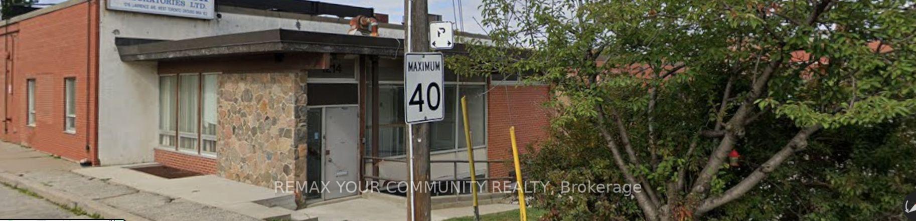 200 - 1214 Lawrence Avenue W, Toronto W04, ON, exterior