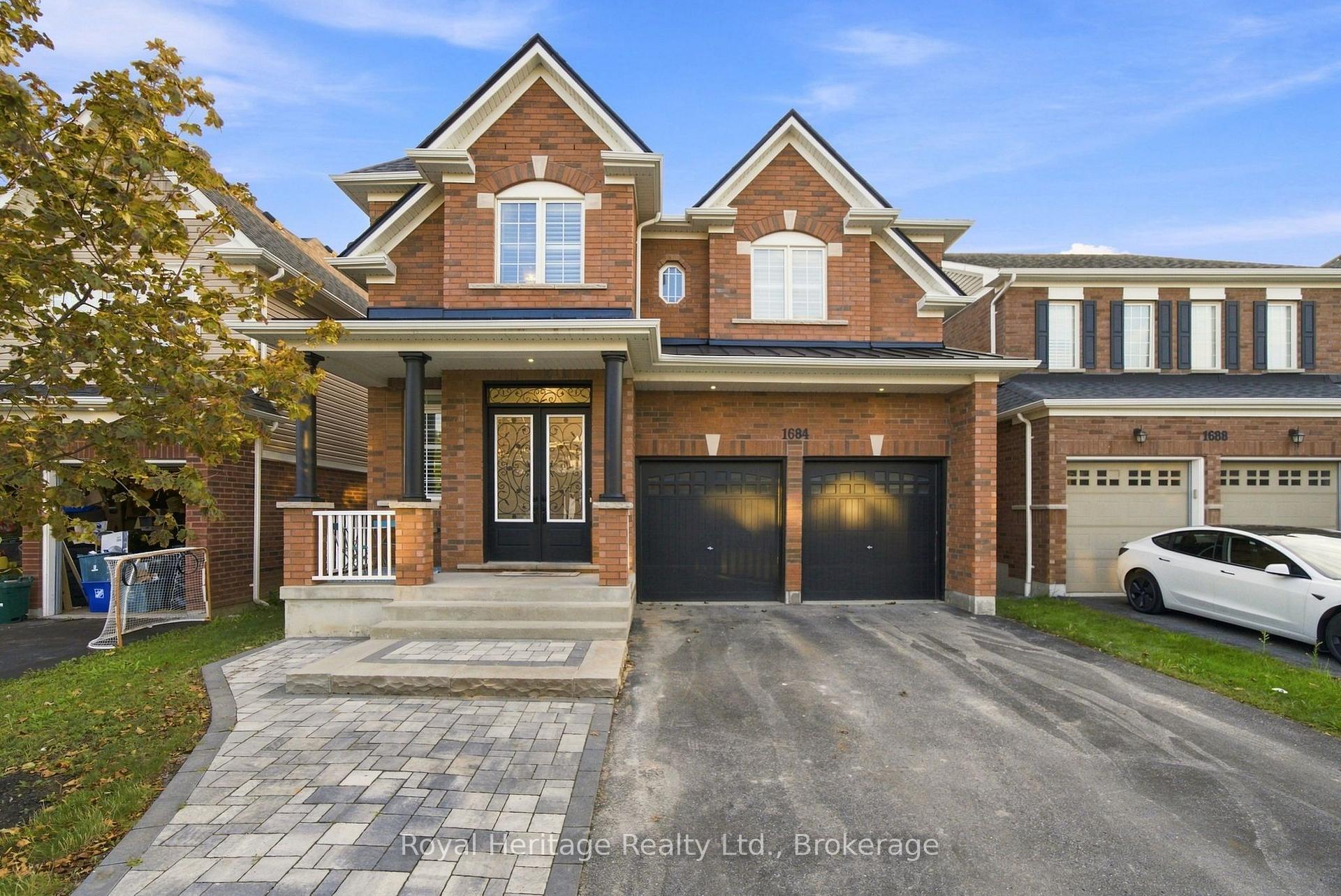 1684 WILLIAM LOTT Drive, Oshawa, ON, exterior