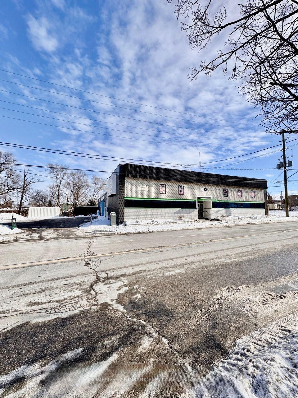 66 william Street N, Kawartha Lakes, ON, exterior