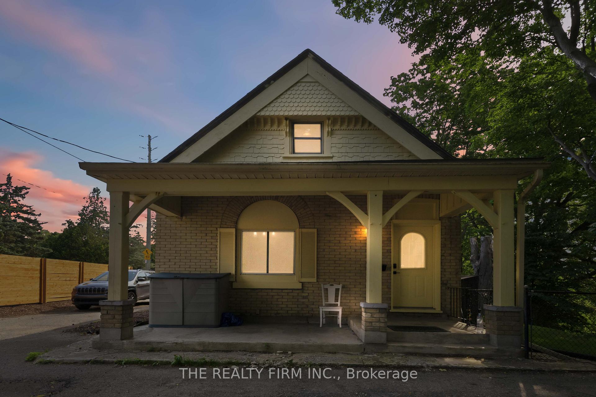 340 Riverside Drive, London North, ON, exterior
