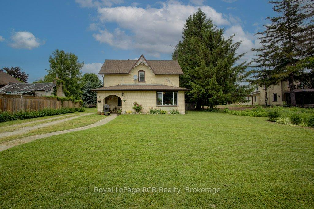 200 Bruce 86 Road, Huron-Kinloss, ON, exterior