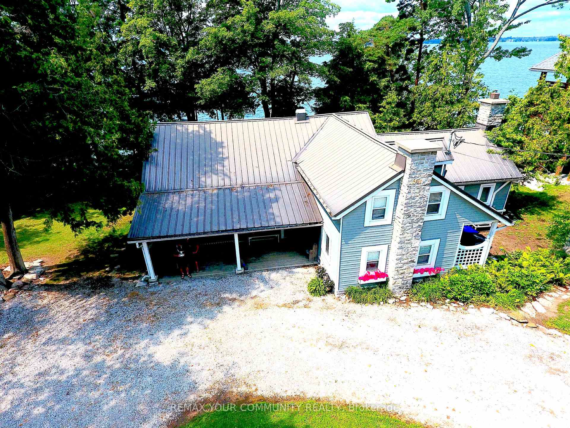 6576 Quarry Point Road, Ramara, ON, exterior