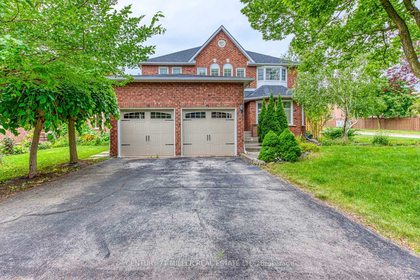 #Lower - 1351 Fieldcrest Lane, Oakville, ON, exterior