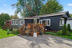 9 Saddle Avenue, Rideau Lakes, ON, exterior