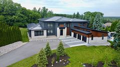 57 Glenhuron Drive, Springwater, ON, exterior