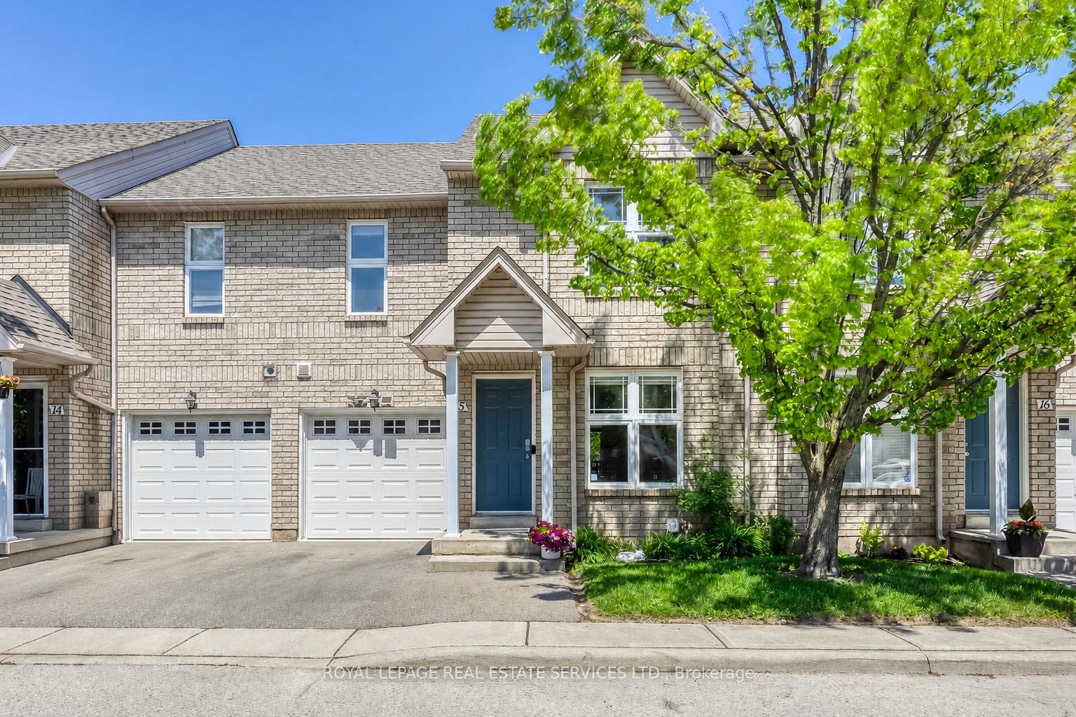 15 - 2189 Postmaster Drive, Oakville, ON, exterior