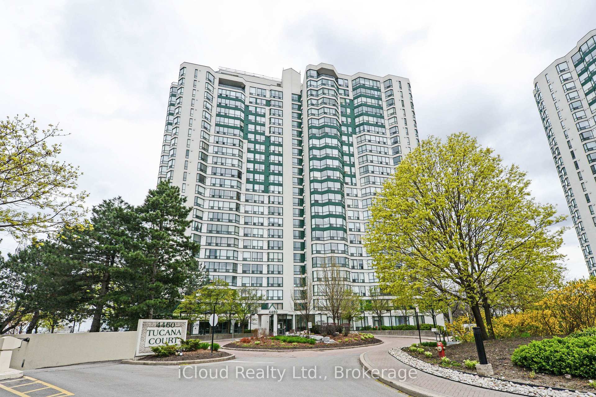 1510 - 4460 Tucana Court, Mississauga, ON, exterior