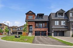 16 Great Railway Court, Vaughan, ON, exterior