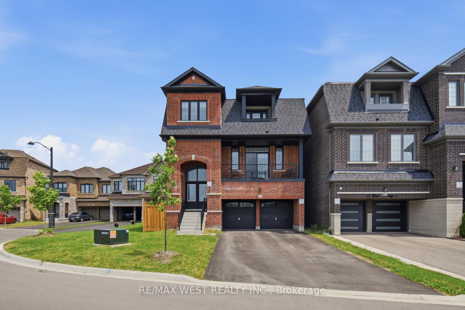 16 Great Railway Court, Vaughan, ON, exterior
