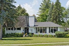6 Roper Drive, Peterborough, ON, exterior