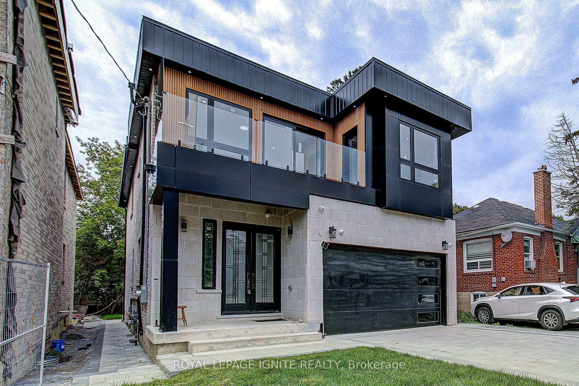 6 McCowan Road, Toronto E08, ON, exterior
