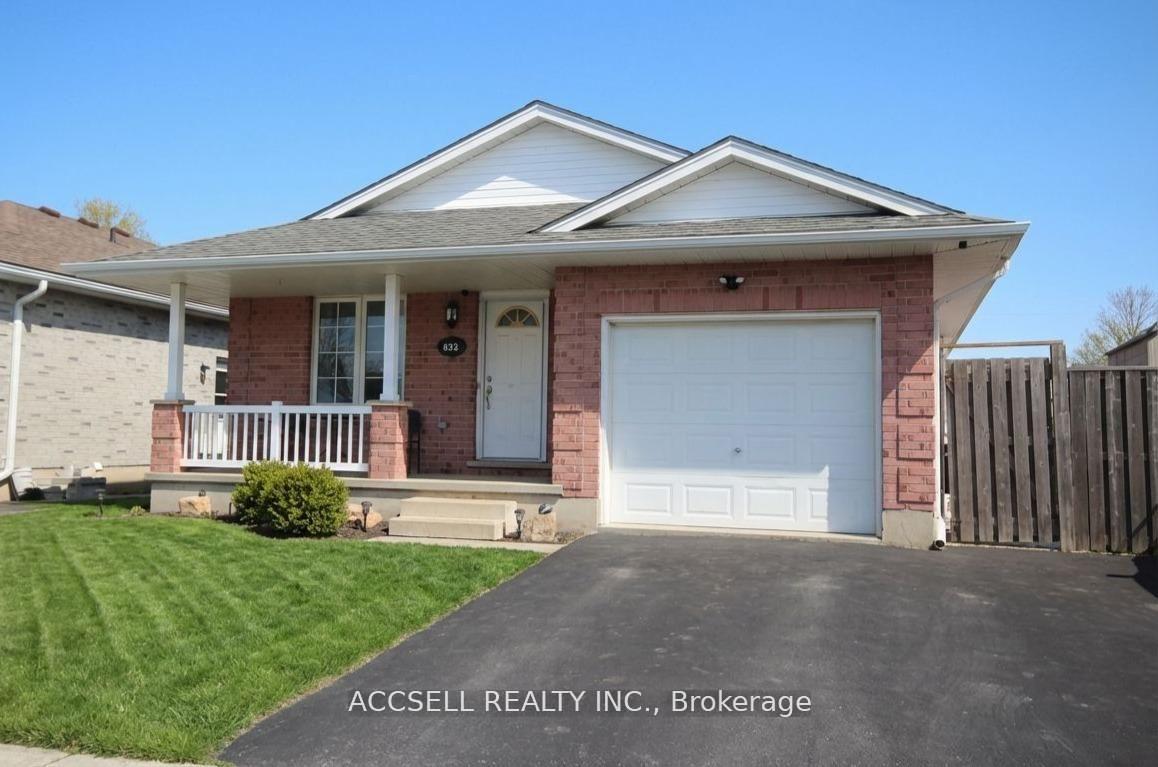 635 Highview Drive, St. Thomas, ON, exterior