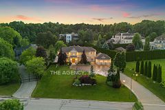 16 DEW DROP Court, Vaughan, ON, exterior