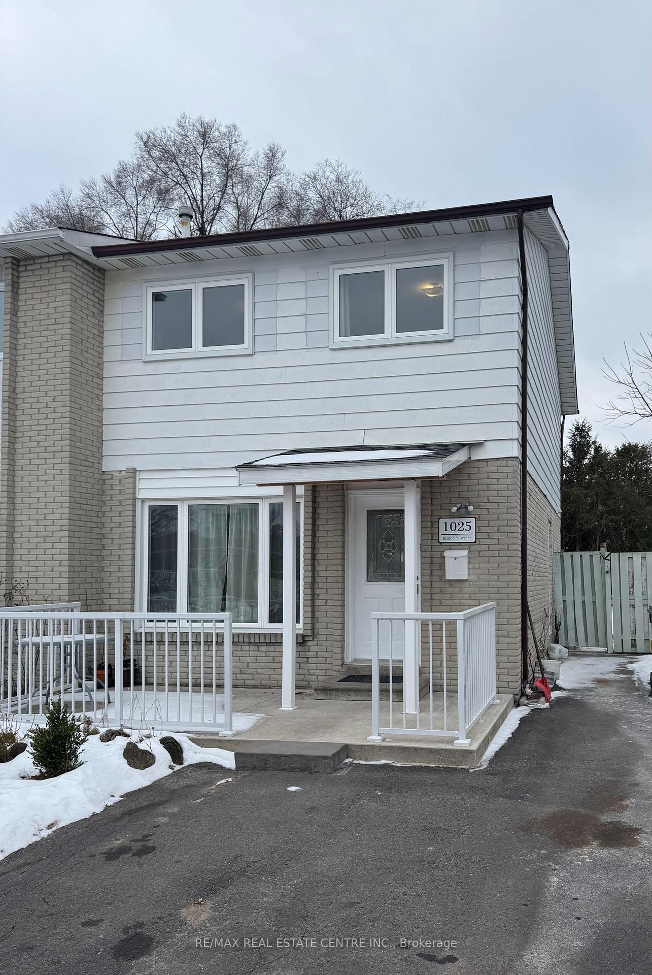 Lower Level - 1025 Blairholm Avenue, Mississauga, ON, exterior