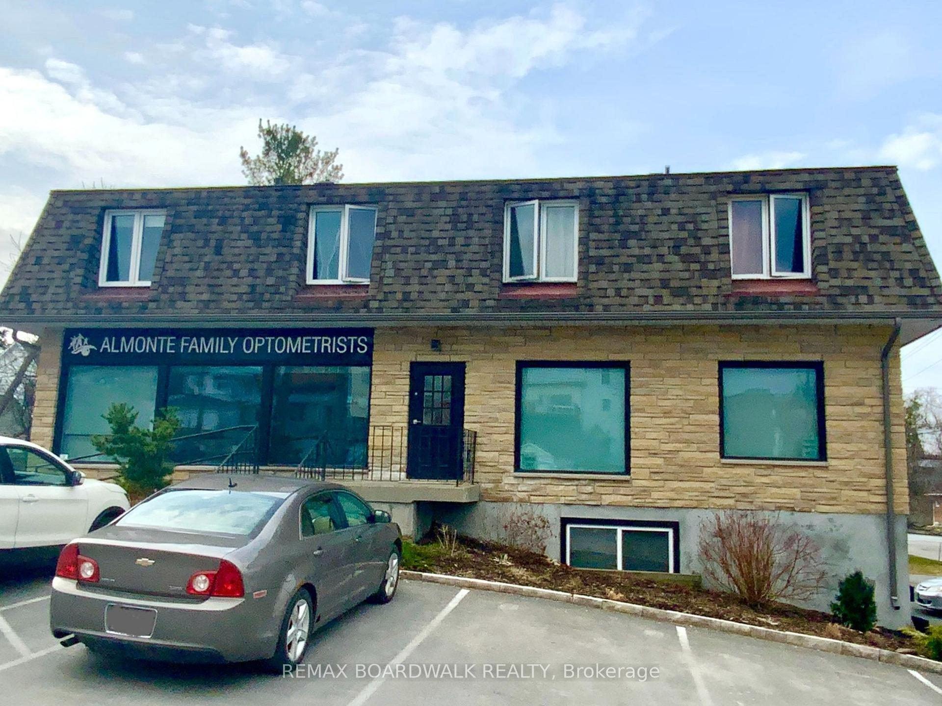 77 Brae Street, Mississippi Mills, ON, exterior