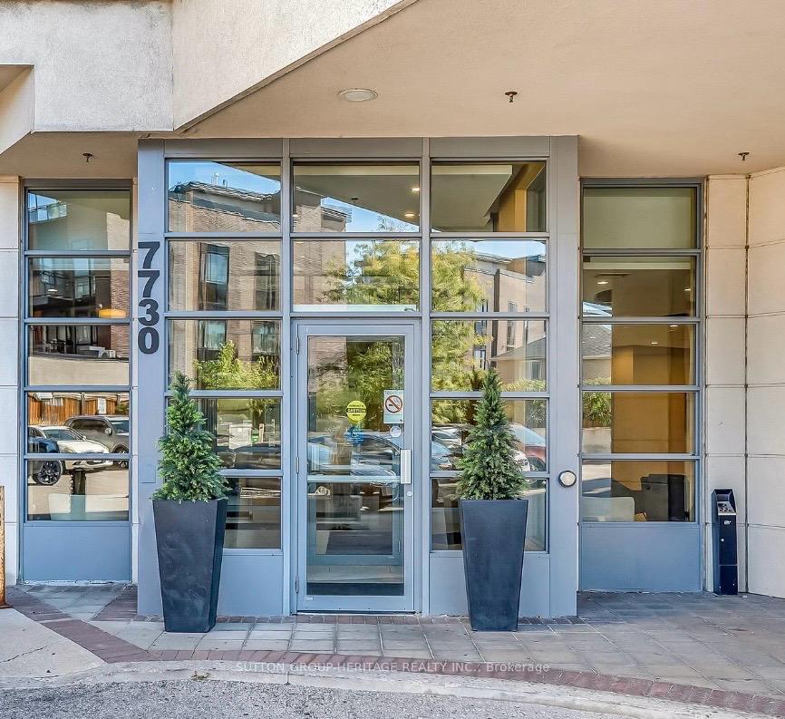404 - 7730 Kipling Avenue, Vaughan, ON, exterior