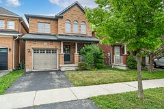 150 McCready Drive, Milton, ON, exterior