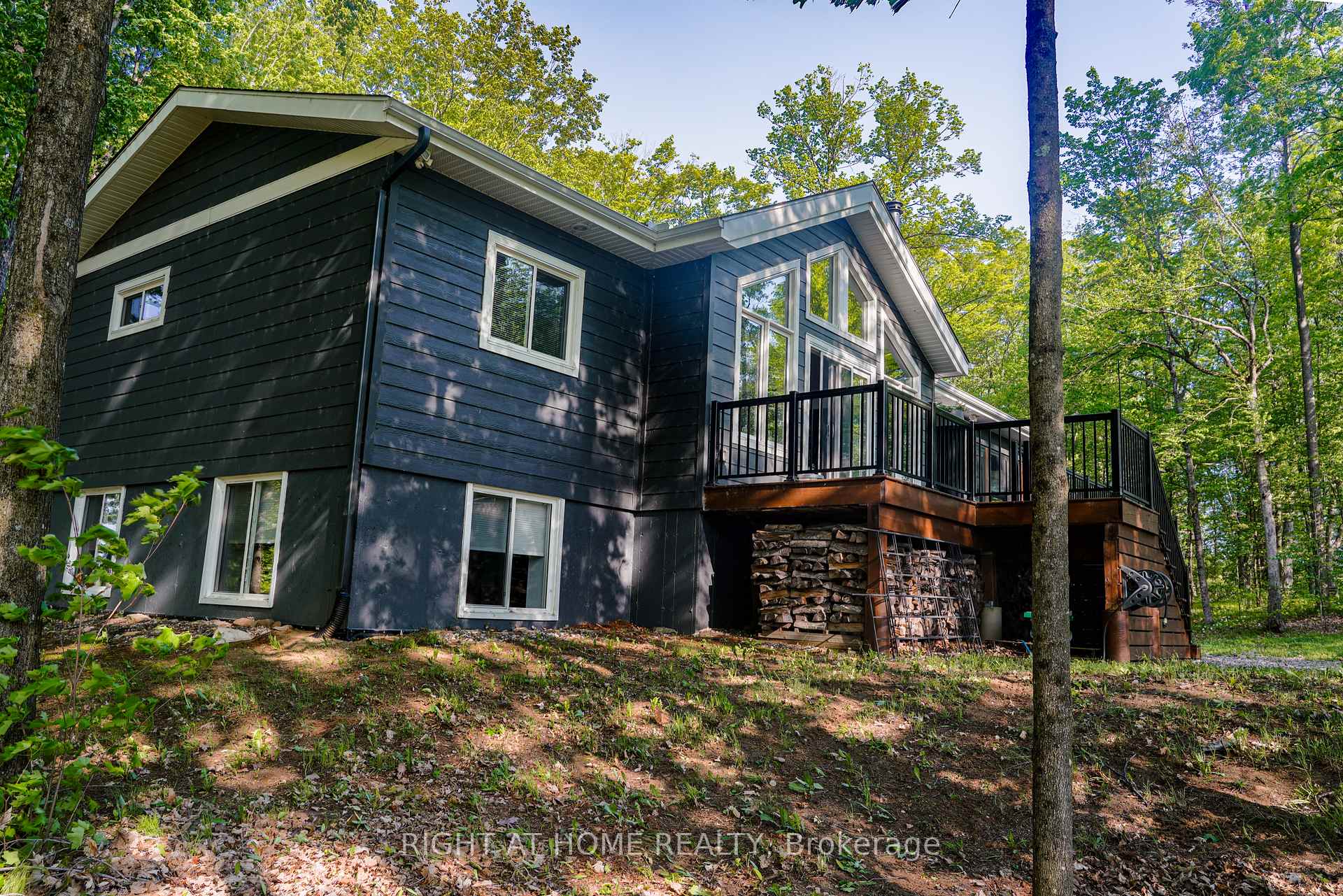 31 Morning Flight Court, Greater Madawaska, ON, exterior