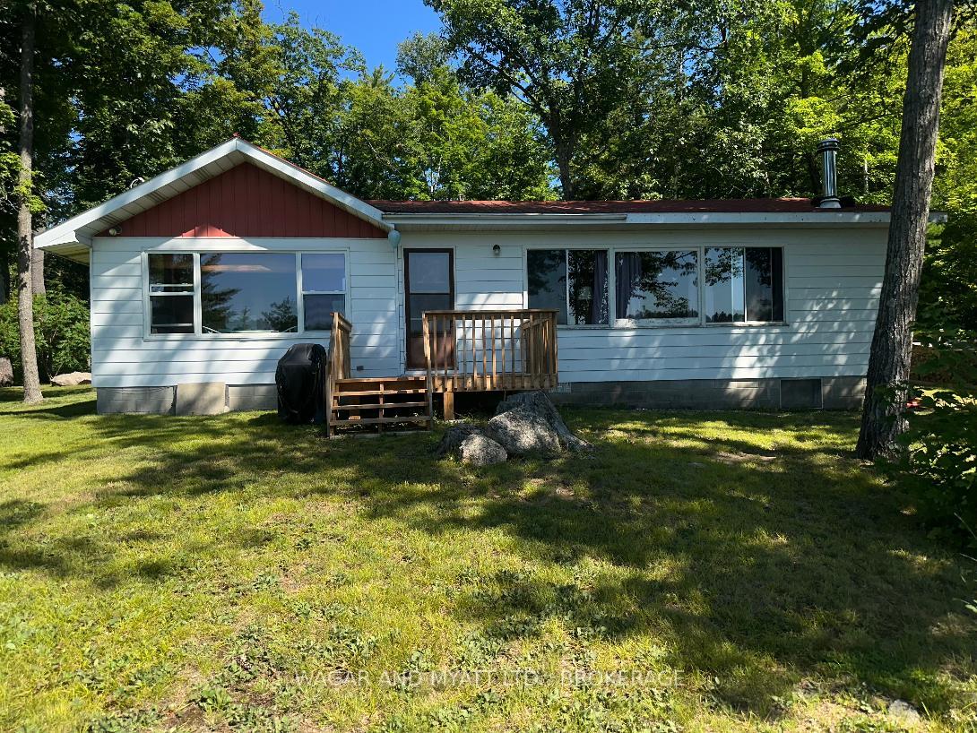 186 SHELDRAKE LAKE Road, Addington Highlands, ON, exterior