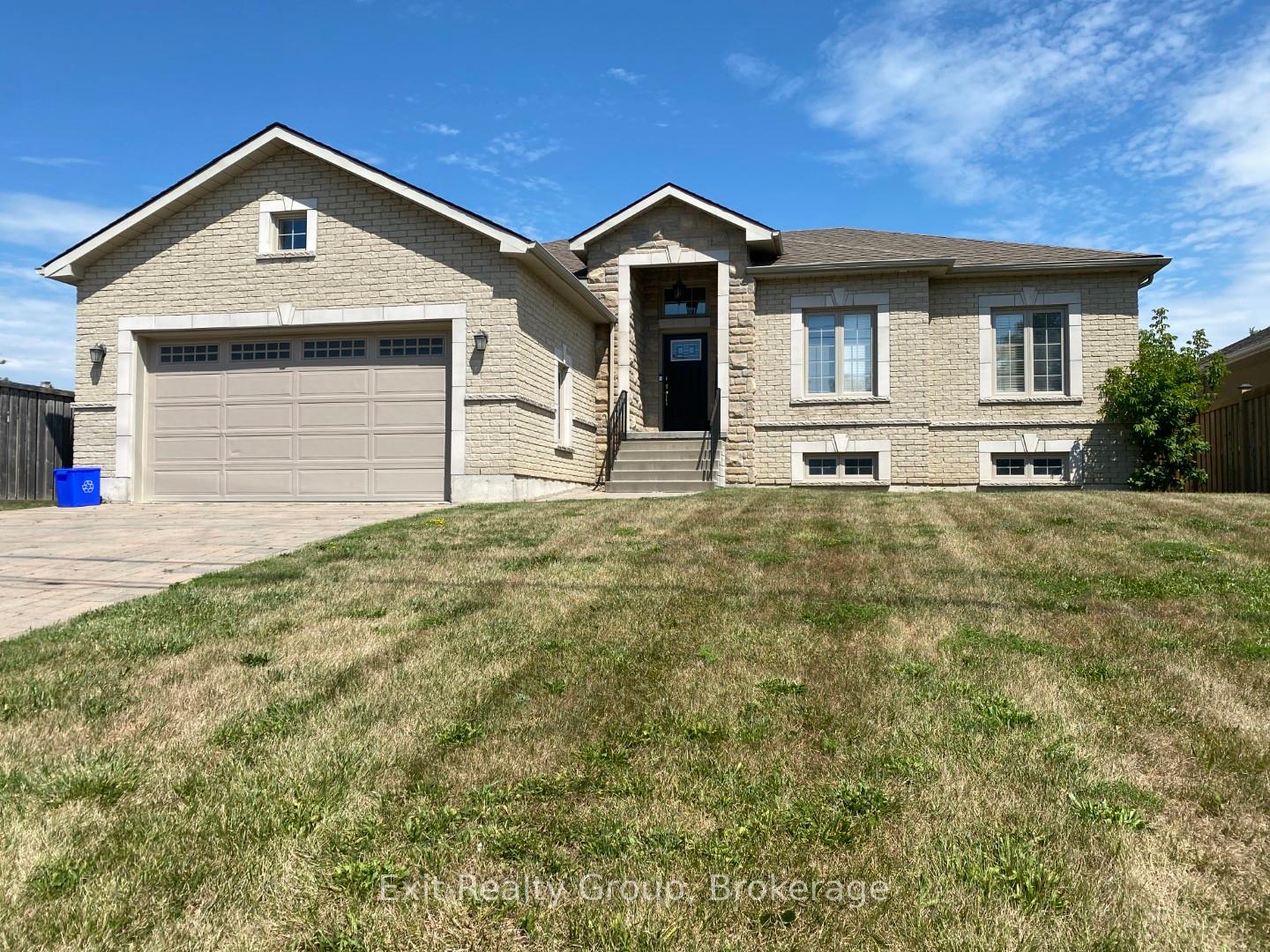 18100 Telephone Road, Quinte West, ON, exterior