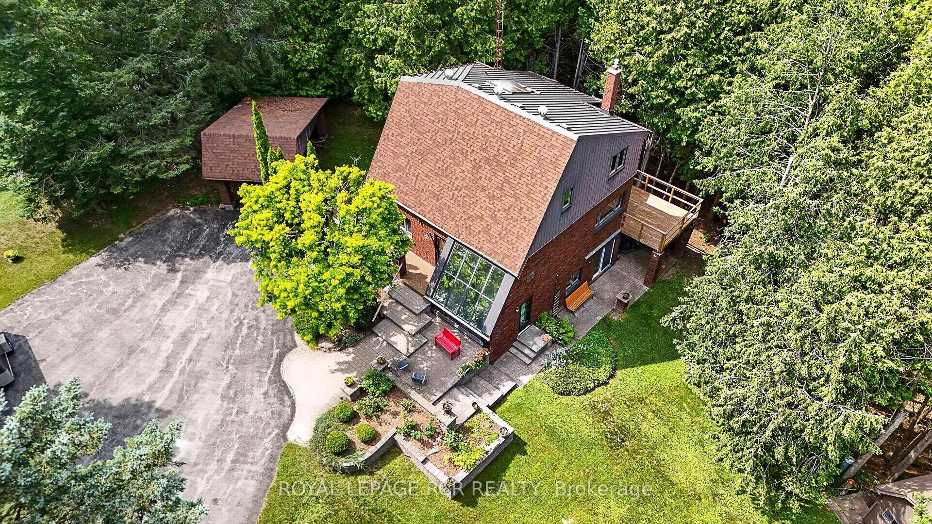 752 Ball Road, Uxbridge, ON, exterior