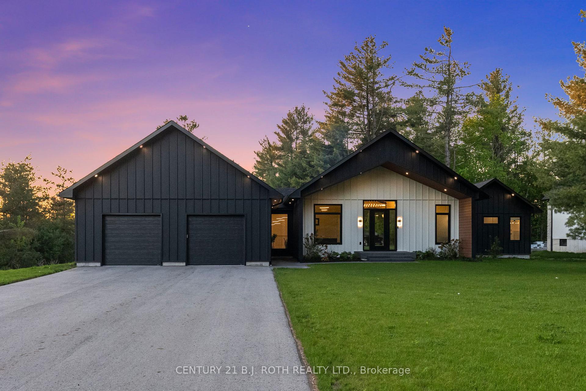 31 Marni Lane, Springwater, ON, exterior