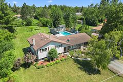 19 Janet Drive, Kawartha Lakes, ON, exterior