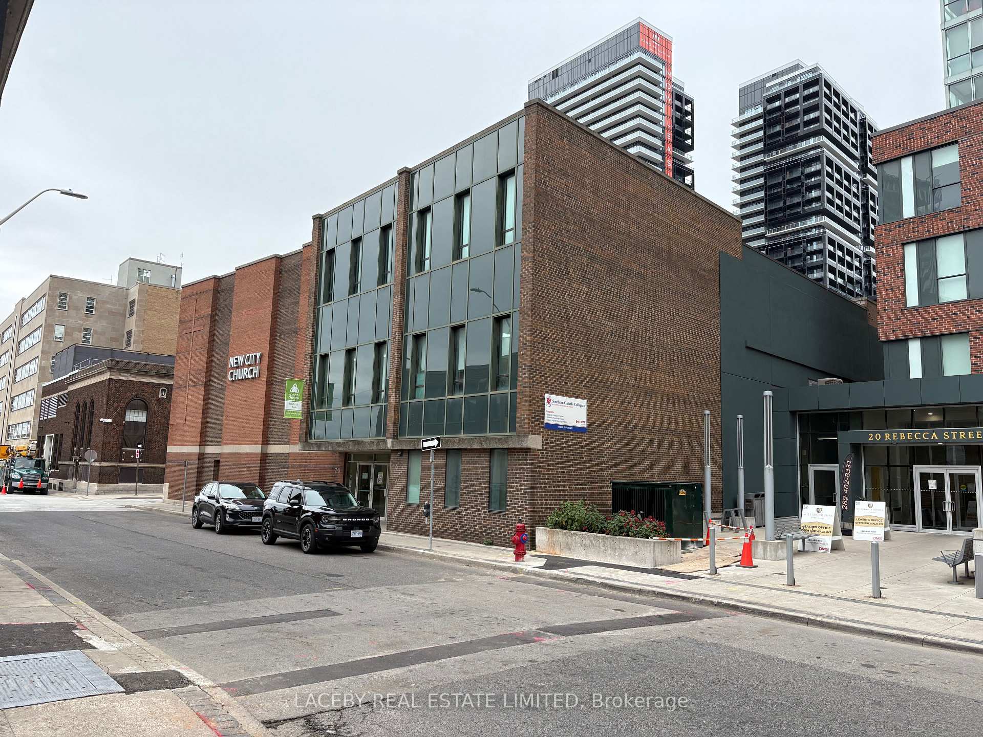 3 - 28 Rebecca Street, Hamilton, ON, exterior
