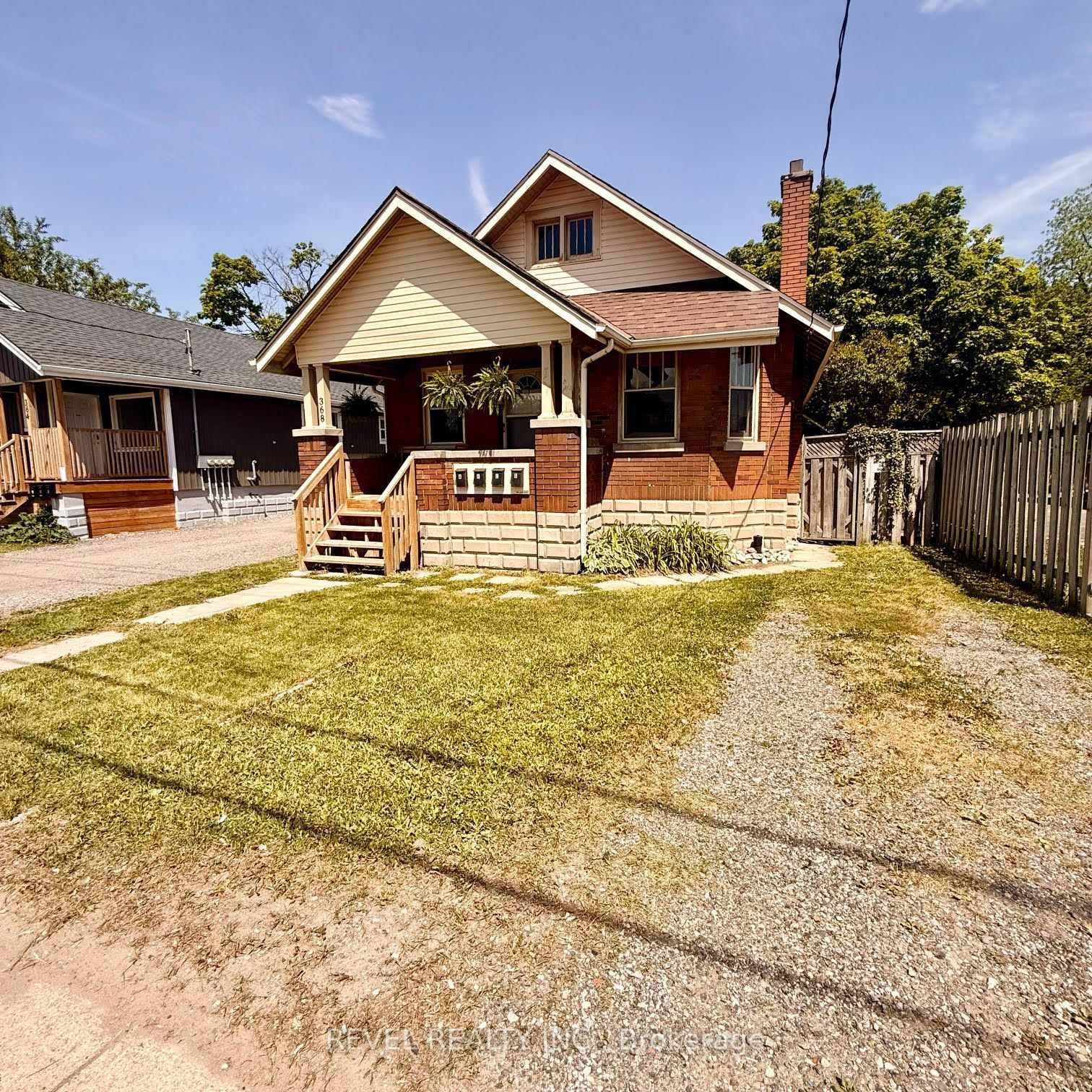 368 Wharncliffe Road S, London South, ON, exterior