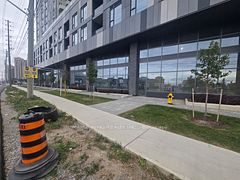 1-2 - 9095 Jane Street, Vaughan, ON, exterior