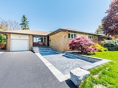 37 Suburban Drive, Mississauga, ON, exterior