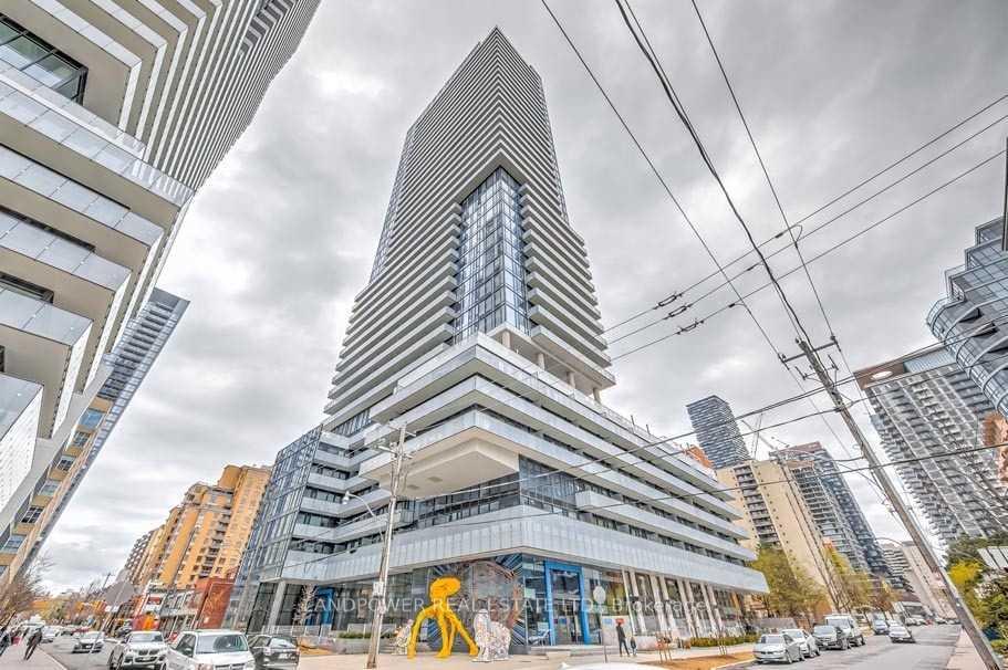 607 - 161 Roehampton Avenue, Toronto C10, ON, exterior