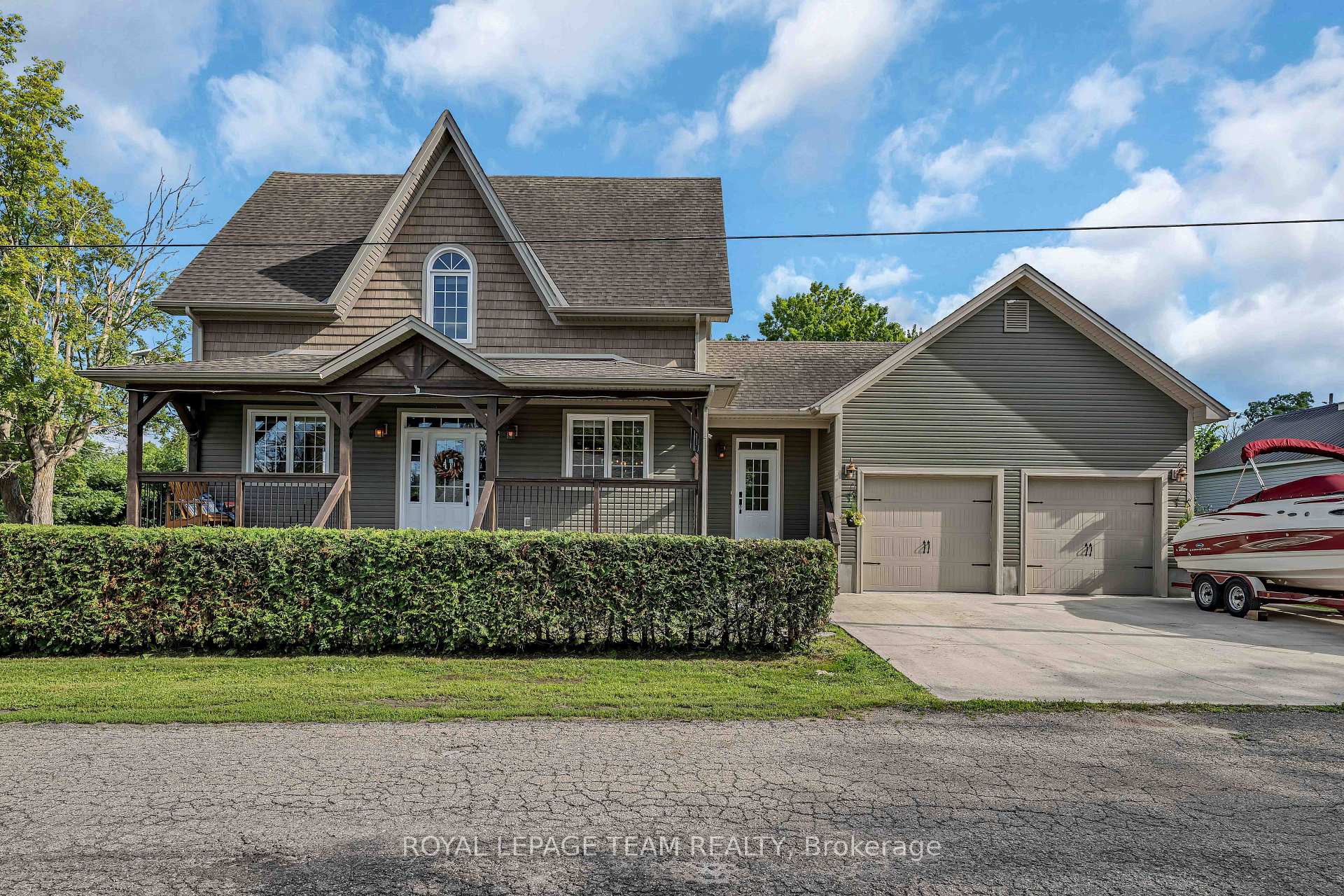 22 Centre Street, North Grenville, ON, exterior