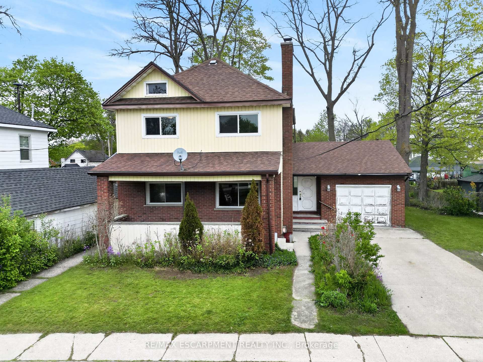 119 North Cayuga Street W, Haldimand, ON, exterior